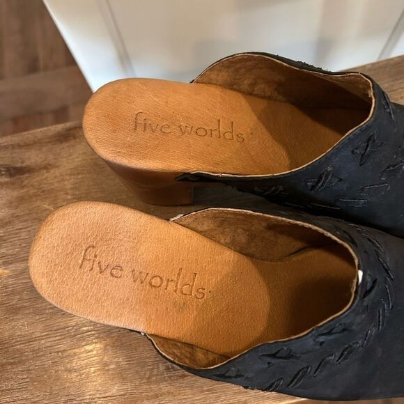 Anthropologie x Five Worlds wooden suede Amelia clogs size 9/ msrp $228 - Picture 4 of 10